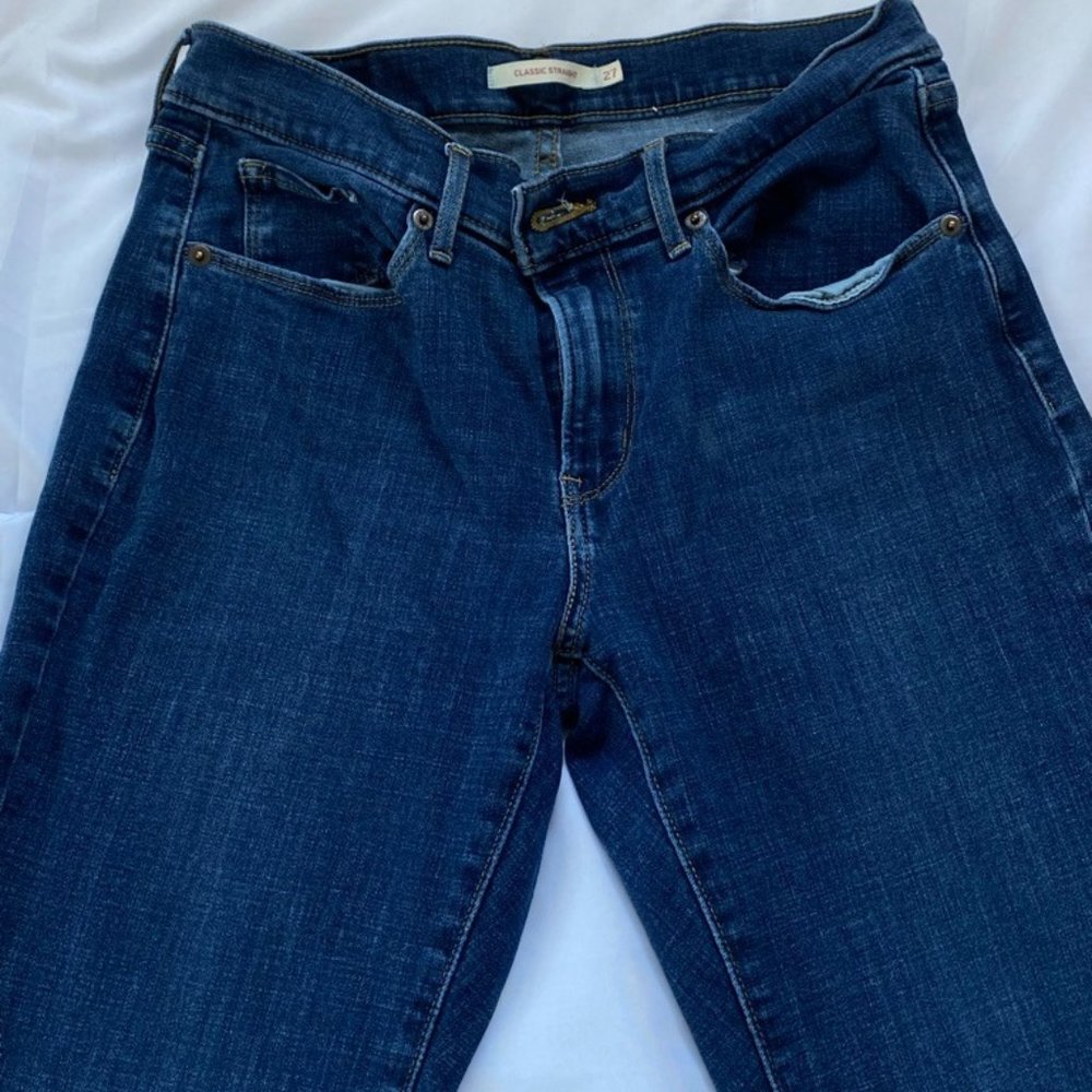 Levi's Classic Straight Jeans